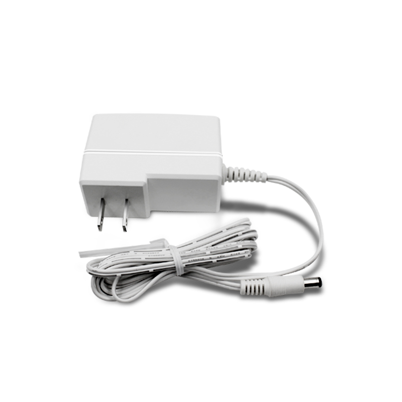12V2A防雷击电源适配器